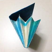 画像をギャラリービューアに読み込む, 黒谷和紙の長財布-海洋-(暮らしの中の 和紙のかたち)