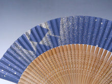 画像をギャラリービューアに読み込む, 紳士用夏扇子 箔動シリーズ 粉箔 濃紺(山武扇舗)
