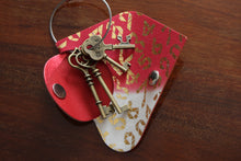 画像をギャラリービューアに読み込む, key wrap-彩-(清少納言 紅)takenakakinsai