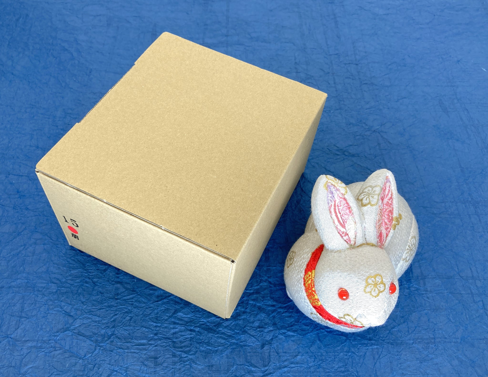 木目込人形－2023年干支－うさぎ（大）（橋本人形店） – 京の